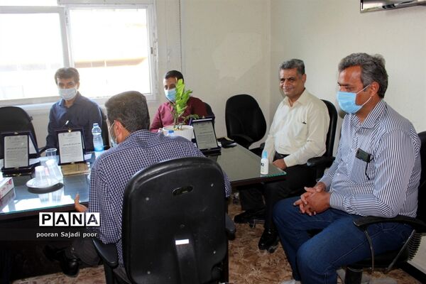 تجلیل از پیشکسوتان ورزش دانش آموزی استان بوشهر