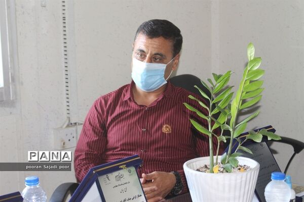تجلیل از پیشکسوتان ورزش دانش آموزی استان بوشهر