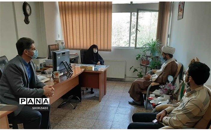 برگزاری جلسه با نماینده حوزه علمیه بقیه الله (عج)  منطقه چهار