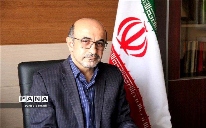 حسینی: انتخابات شورای دانش آموزی نماد مشارکت جویی در مدارس است