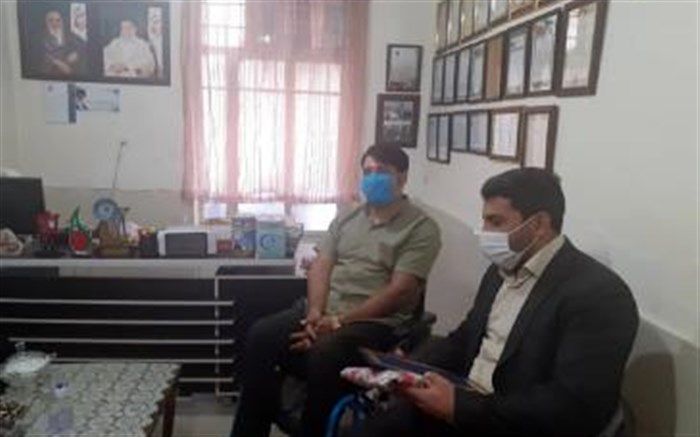 تقدیر از مدال‌آورکم‌توان جسمی در رشته  تیراندازی در شهرستان ملارد