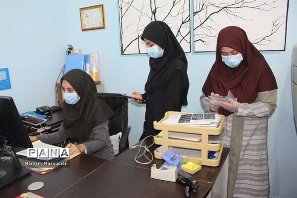انتخابات شورای دانش آموزی دبستان پیشتازان  بوشهر