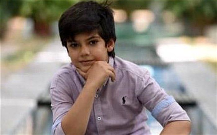 راستین عزیزپور: بازیگری شخصیتم  را پخته تر کرده است اما هنوز هم بچگی می‌کنم