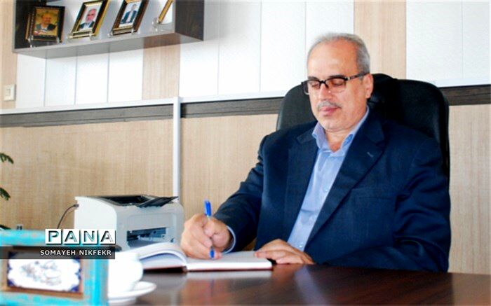 دانش‌آموزان بسیجی تلاش بی‌امان برای تعالی همه جانبه کشور را تکلیف خویش می‌دانند