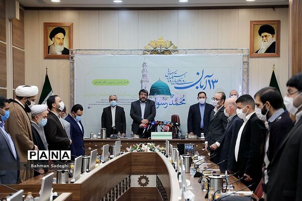 نشست تخصصی وحدت اسلامی ، رمز اقتدار و راه غلبه بر استکبار جهانی