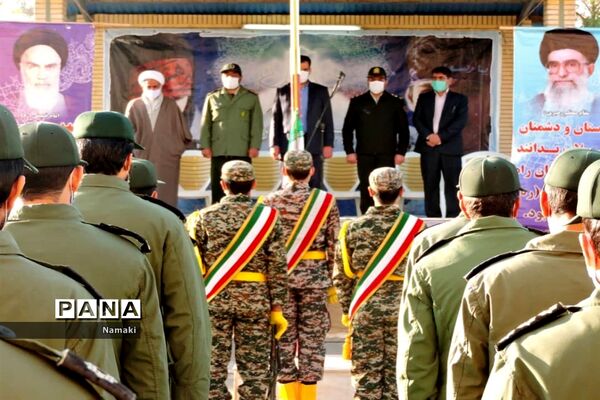 صبحگاه مشترک به مناسبت هفته بسیج دانش آموزی