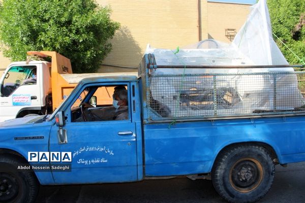 کاروان تجهیزات هنرستان های فنی و حرفه ای و کار دانش  استان بوشهر