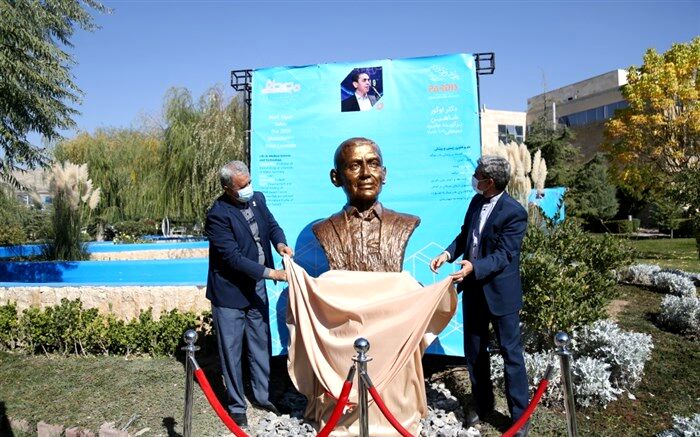 پیشنهادهایی از کشورهای مسلمان برای میزبانی چهارمین دوره جایزه مصطفی(ص) داریم