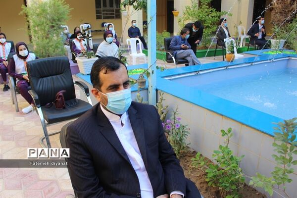 نواختن زنگ استکبار ستیزی در مدارس بوشهر
