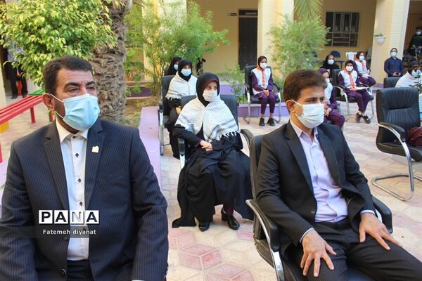 نواختن زنگ استکبار ستیزی در مدارس بوشهر