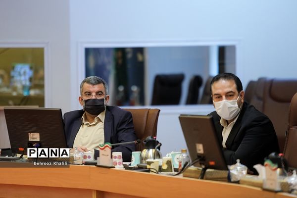 جلسه قرارگاه عملیاتی ستاد ملی مبارزه با کرونا