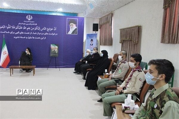 دیدار نمایندگان تشکل های دانش آموزی با نماینده ولی فقیه در استان خراسان جنوبی