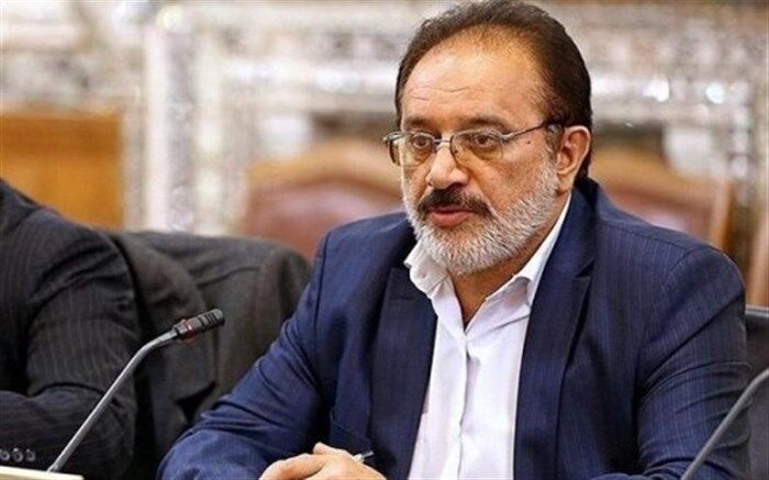 مجلسی‌ها مراقب باشند سیاست‌های دوگانه باعث سوءاستفاده دشمن می‌شود