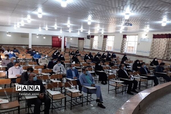 نواختن زنگ استکبار ستیزی در مدارس  دشتستان