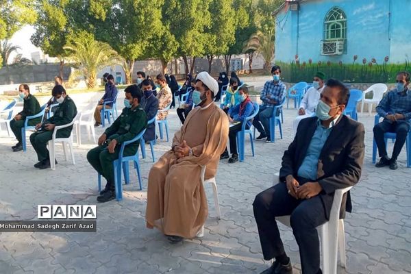 تجدید پیمان پیشتازان دبستان شهید منفرد کاکی با شهدای گمنام در مراسم امروز ۱۳ آبان با حضور مسئولین شهر