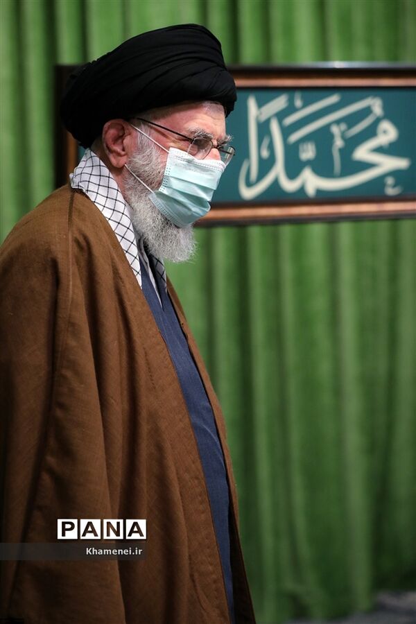 سخنرانی تلویزیونی رهبر انقلاب  به‌مناسبت سالروز ولادت پیامبر اعظم(ص) و امام صادق(ع)