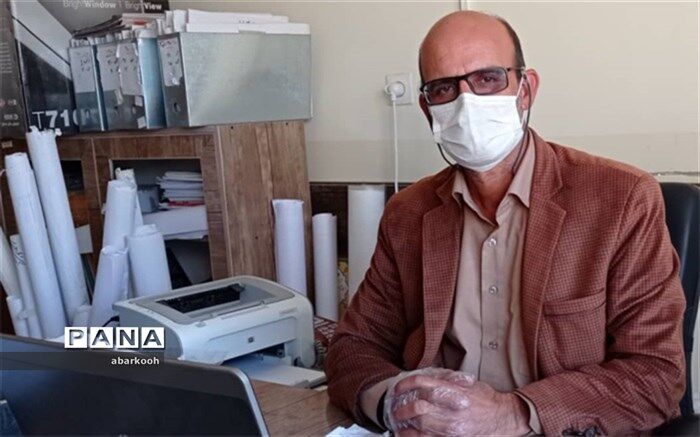 دفع خطر تخریب دیوارها در بافت تاریخی محله نبادان ابرکوه