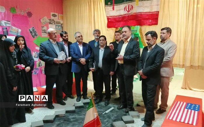 کسب رتبه برتر استانی جشنواره مدرسه انقلاب توسط دو مدرسه تربت حیدریه