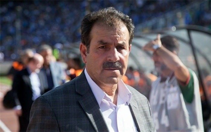 اصفهانیان: داور دیدار ذوب آهن و فولاد اشتباه داشت