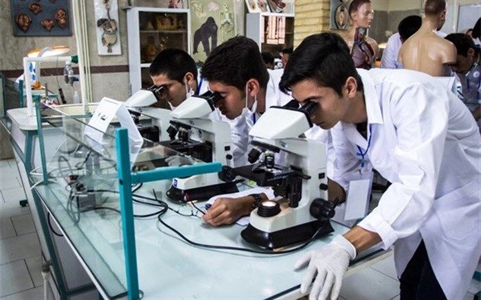 ۳۰ دانش‌آموز برتر کشور آماده رقابت در مرحله نهایی المپیاد نانو می‌شوند