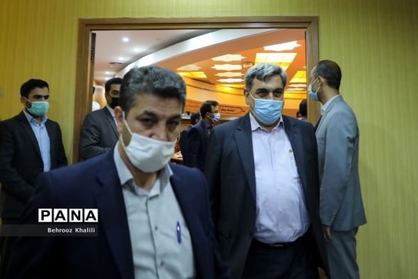 دومین جلسه قرارگاه عملیاتی ستاد ملی مبارزه با کرونا