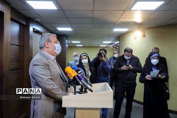 دومین جلسه قرارگاه عملیاتی ستاد ملی مبارزه با کرونا