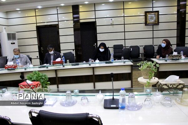 نشست بزرگداشت هفته کتاب در آموزش و پرورش استان بوشهر
