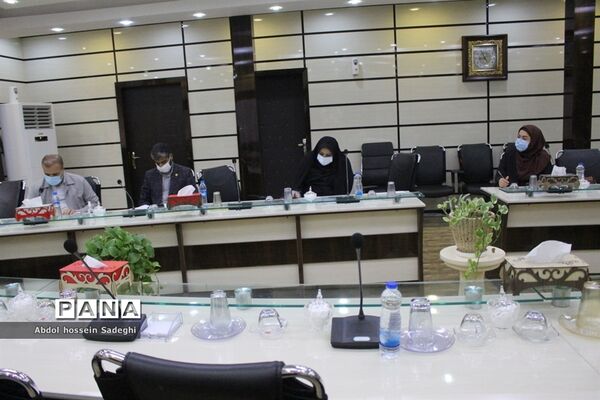 نشست بزرگداشت هفته کتاب در آموزش و پرورش استان بوشهر