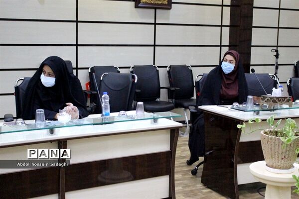 نشست بزرگداشت هفته کتاب در آموزش و پرورش استان بوشهر