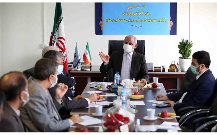حاجی میرزایی: استعدادهای برتر مناطق محروم شناسایی شوند