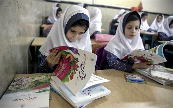 از همکاری‌های آموزش و پرورش با وزارت بهداشت تا فعال بودن سامانه فروش تک جلدی کتب درسی