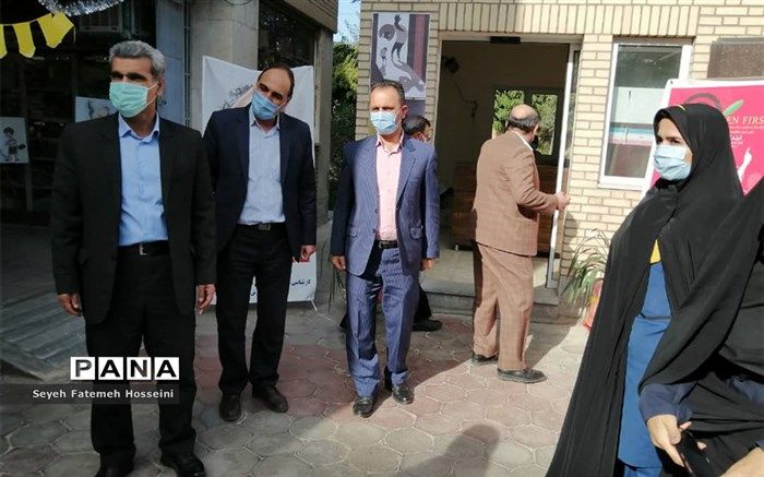 طرح های کوچک دانش آموزی می‌بایست مورد حمایت قرار بگیرد