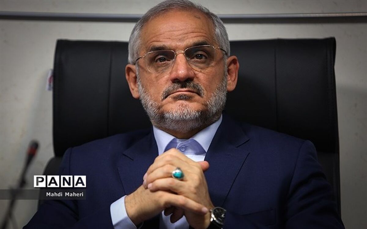 حاجی میرزایی: در صدد هستیم در لایحه جدید رتبه‌بندی موقعیت مناسب‌تری برای معلمان فراهم کنیم