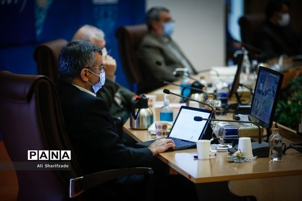 نشست مشترک ستاد ملی مبارزه با کرونا