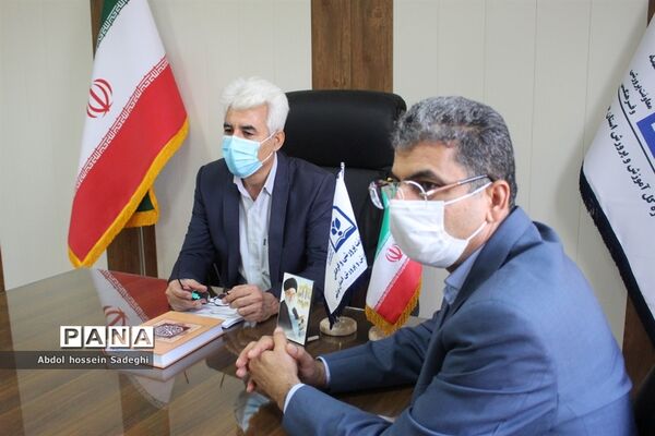 نمایشگاه پیشگیری از اعتیاد و آسیب های اجتماعی و دوره توانمند‌سازی ویژه فرهنگیان