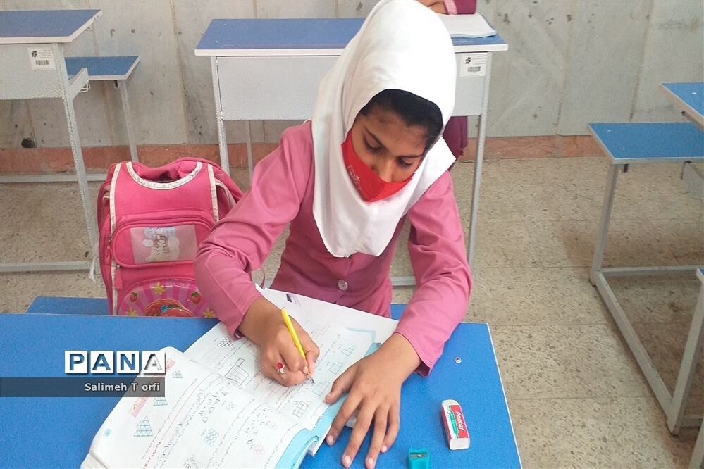 دایر بودن مدارس شهرستان  حمیدیه