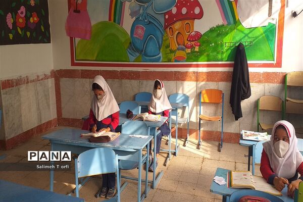 دایر بودن مدارس شهرستان  حمیدیه
