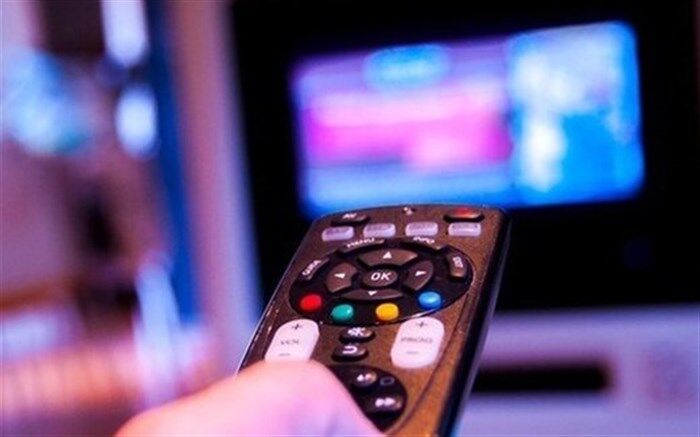 فیلم های سینمایی تلویزیون مردم را خانه نشین می کند
