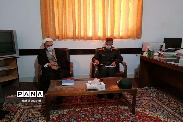 دیدار جمعی از کارکنان و بسیجیان ناحیه مقاومت بسیج سپاه مام جمعه شهرستان خوسف استان  خراسان جنوبی