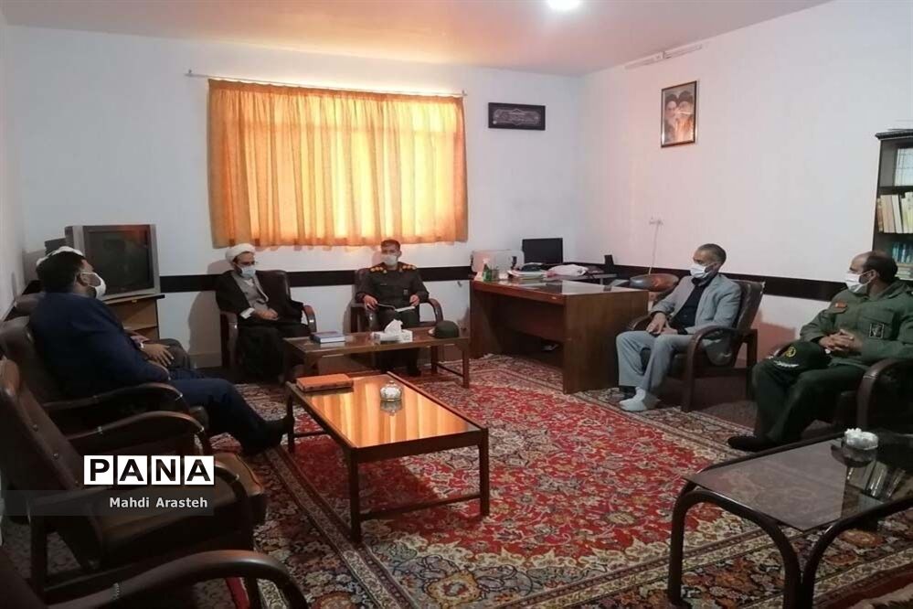 دیدار جمعی از کارکنان و بسیجیان ناحیه مقاومت بسیج سپاه مام جمعه شهرستان خوسف استان  خراسان جنوبی