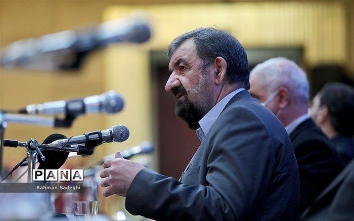 محسن رضایی: بسیج فرمول مردمی کردن امور است