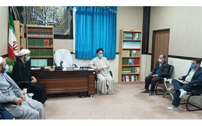 حضور روحانیون در آموزش و پرورش فرهنگ دینی دانش‌آموزان را تقویت می کند