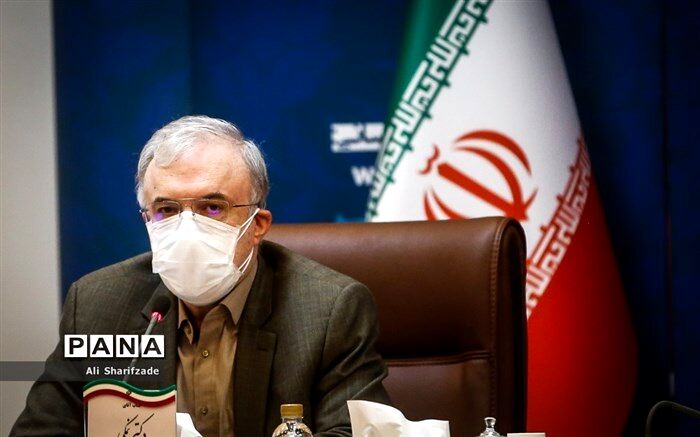 امکان لحاظ آزمایش های دوره ای کرونا برای کارمندان در بخش دولتی و خصوصی