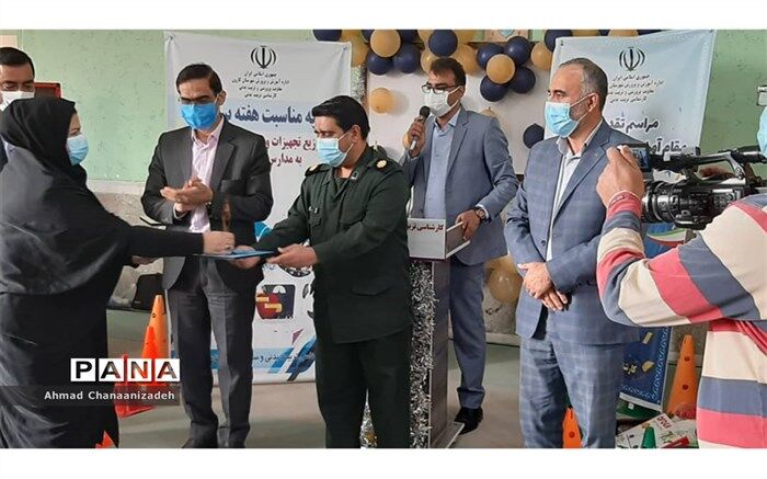 امروز جهان تشنه تفکر بسیجی است