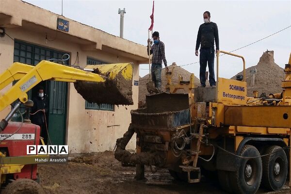 بام اندود کردن مسجد دریک اقدام جهادی