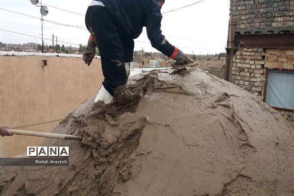 بام اندود کردن مسجد دریک اقدام جهادی