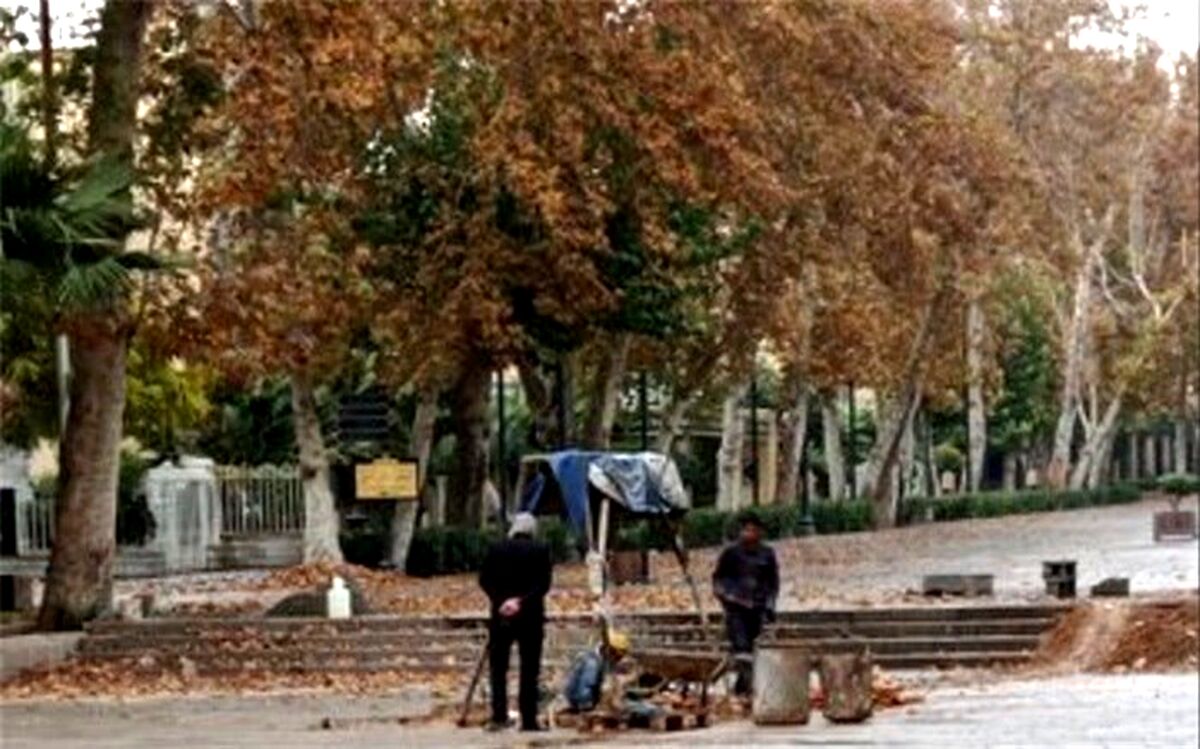 کارگران هنوز مشغول حفر چاهند!