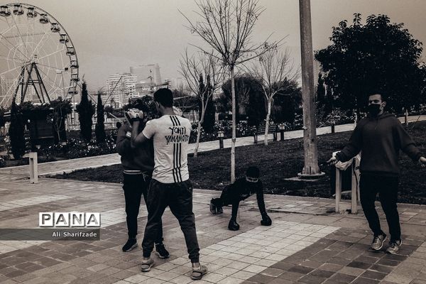 تهران آخرین روزهای پاییز