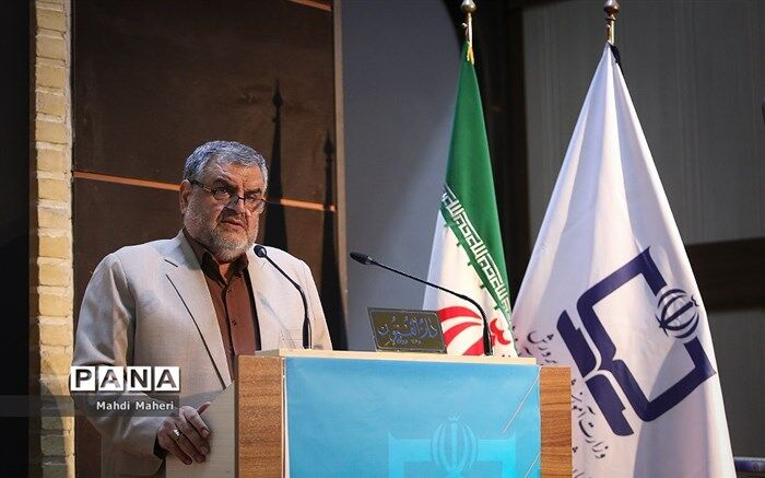 بررسی احتمال تغییر آموزش درس مدیریت خانواده و سبک زندگی از پایه دوازدهم به یازدهم