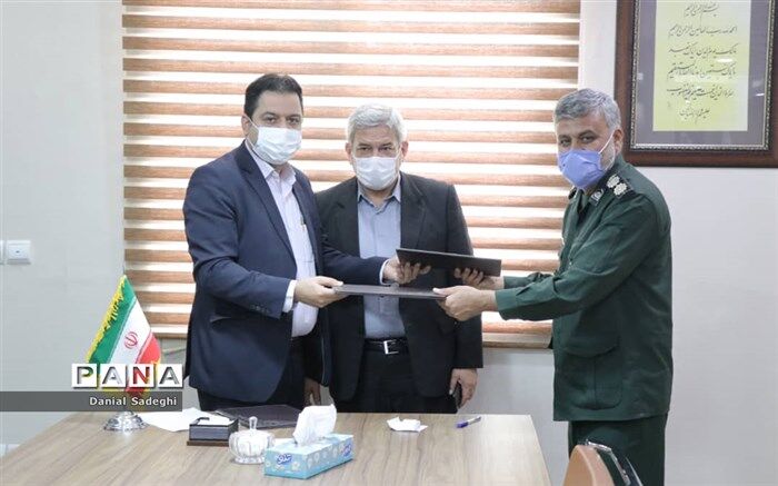 انعقاد تفاهم نامه ساخت ۲۰ مدرسه در قالب ۴۰ کلاس درس در مناطق کم برخوردارو روستایی استان خوزستان  